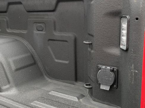 Used 2019 Chevrolet Silverado 1500 LT w/ All-Star Edition image 13