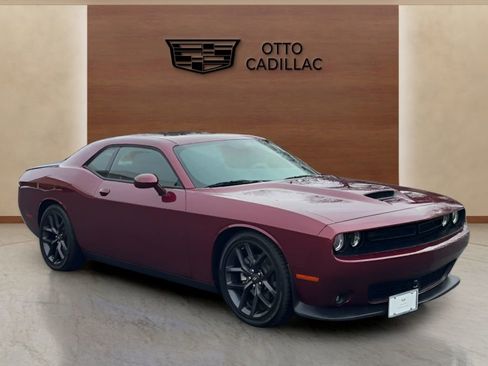 Used 2023 Dodge Challenger GT w/ Plus Package image 6