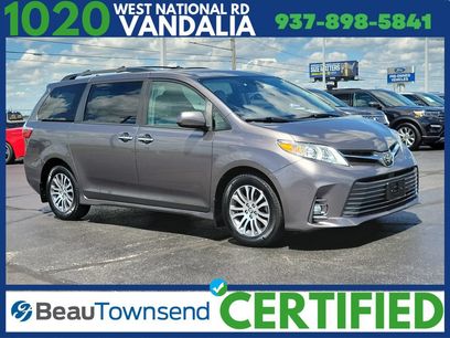 Used 2019 Toyota Sienna XLE w/ XLE Navigation Package