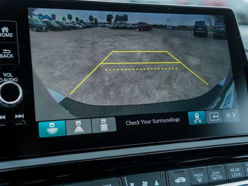 Used 2026 Honda Odyssey Touring image 24