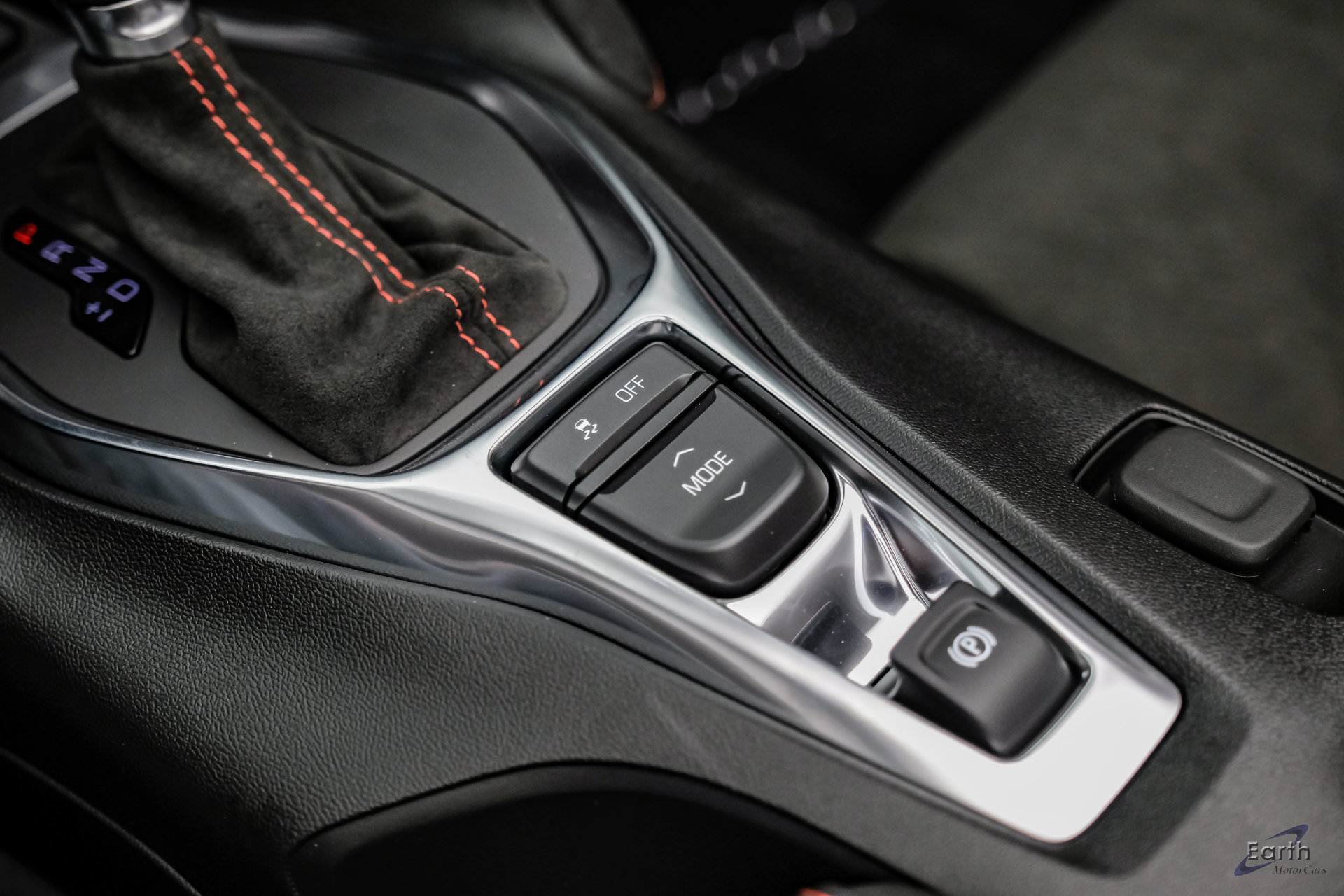 Used 2024 Chevrolet Camaro ZL1 RWD image 70