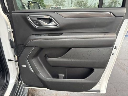 Used 2021 GMC Yukon XL AT4 w/ Rear Media and Nav Package AWD/4WD image 24