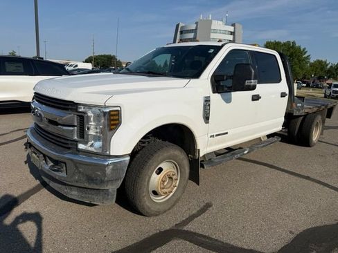 Used 2018 Ford F350 XLT AWD/4WD image 6