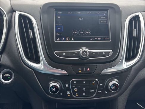 Used 2023 Chevrolet Equinox LT image 58