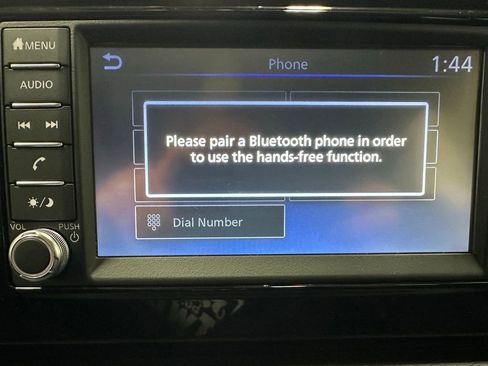 Used 2025 Nissan Kicks S AWD/4WD image 27