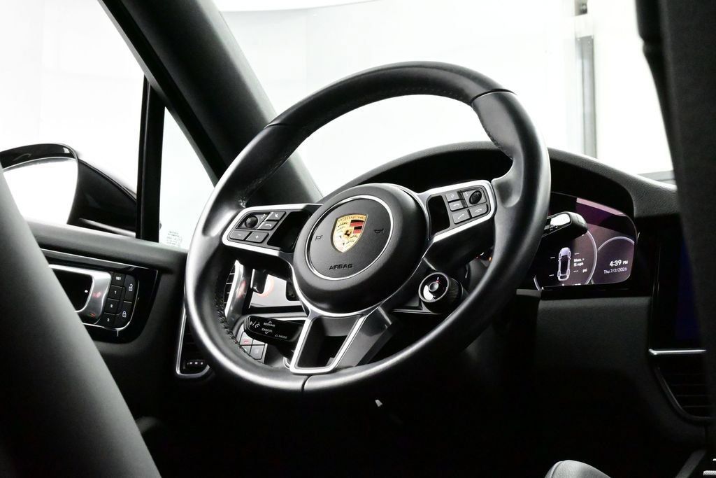 Certified 2023 Porsche Cayenne Coupe w/ Premium Package AWD/4WD image 21
