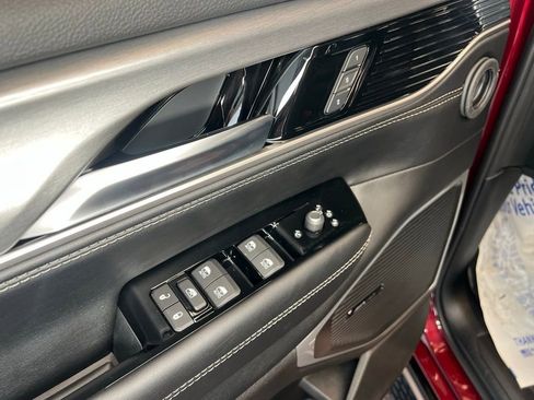 New 2026 Jeep Grand Wagoneer L Limited image 17