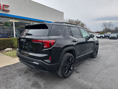 Used 2026 GMC Terrain Elevation w/ Black Edition image 3