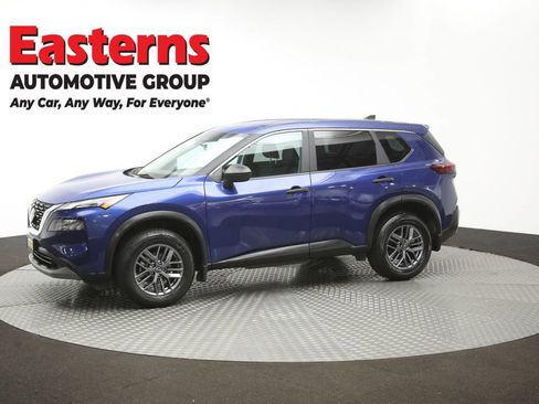 Used 2023 Nissan Rogue S AWD/4WD image 60