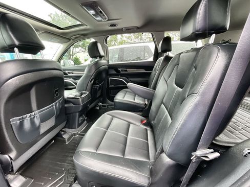 Used 2022 Kia Telluride EX w/ EX Premium Package AWD/4WD image 25