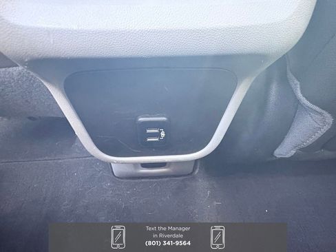 Used 2018 GMC Terrain SLT w/ Infotainment Package II image 12