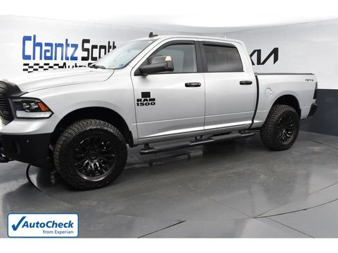 Used 2018 RAM 1500 Big Horn AWD/4WD image 2