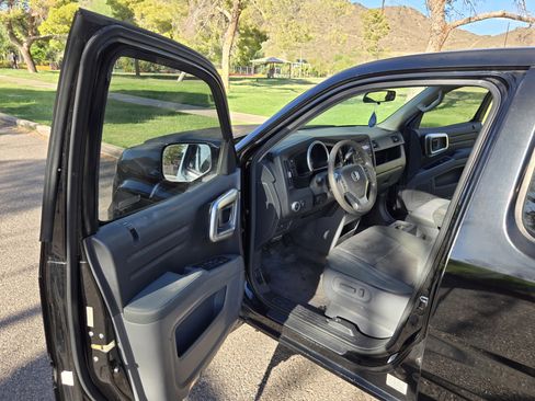 Used 2008 Honda Ridgeline RTS image 12