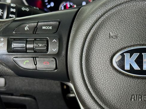 Used 2018 Kia Sorento LX image 13