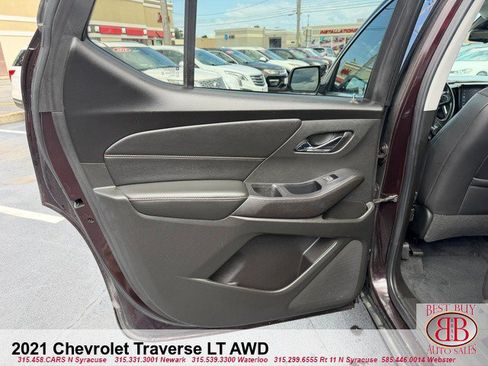 Used 2021 Chevrolet Traverse LT w/ LT Premium Package AWD/4WD image 11