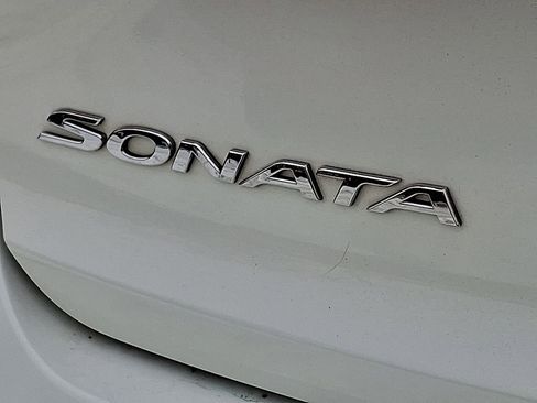 Used 2017 Hyundai Sonata SE image 29