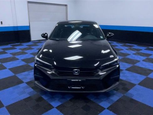 Certified 2022 Honda Civic Sport image 3