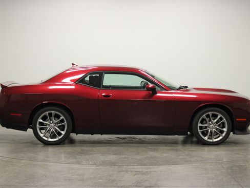 Used 2021 Dodge Challenger GT w/ Plus Package image 9