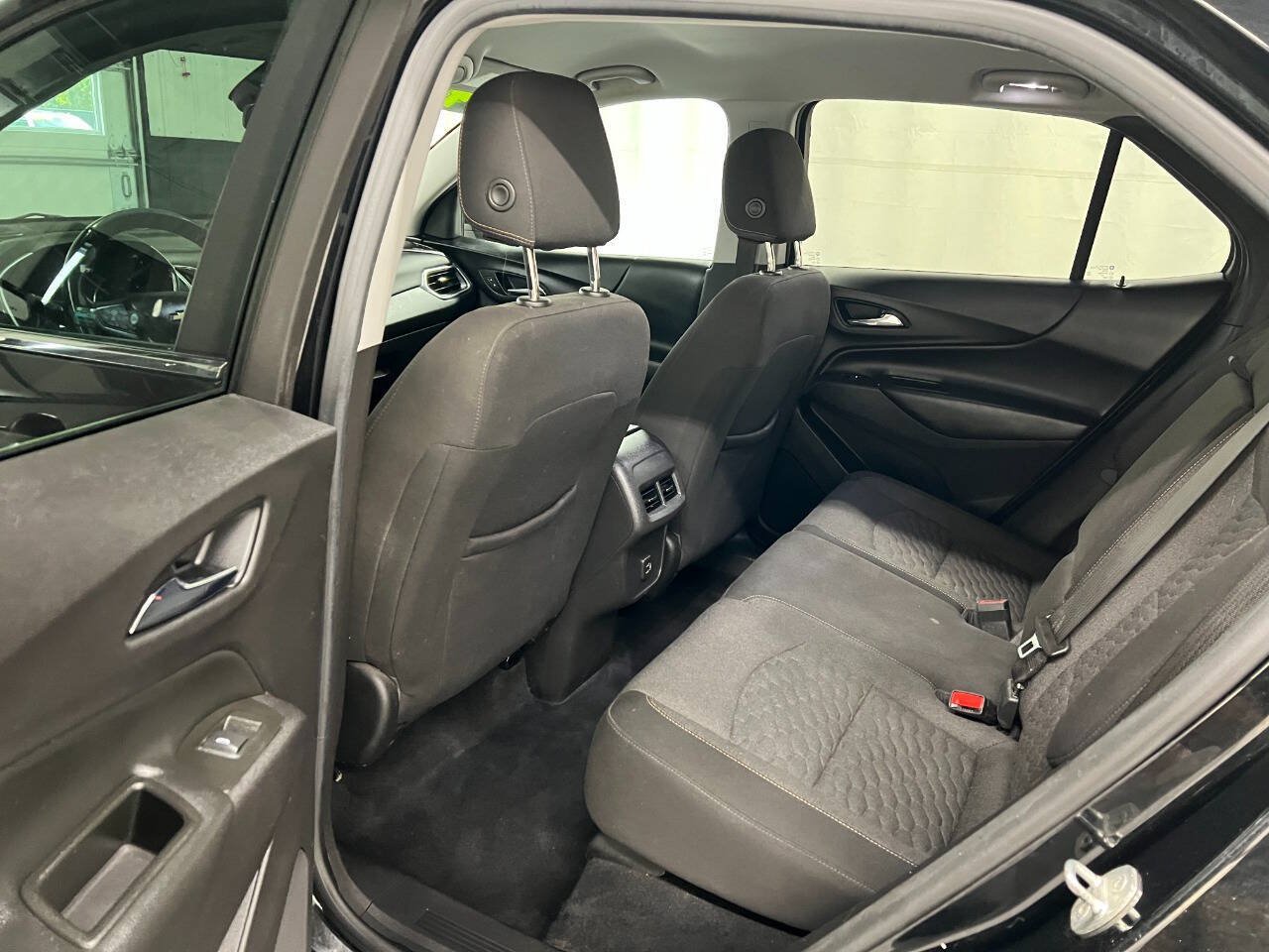 Used 2021 Chevrolet Equinox LT AWD/4WD image 9