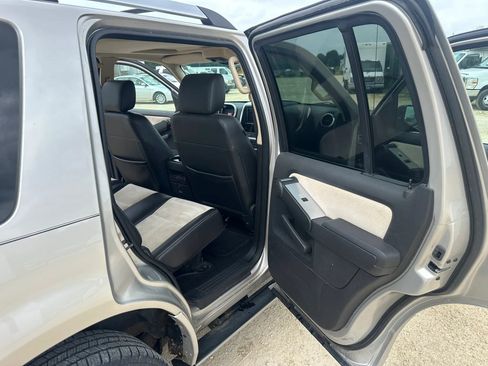Used 2006 Mercury Mountaineer Premier AWD/4WD image 12