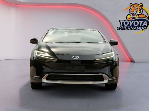 New 2026 Toyota Prius Plug-In Hybrid FWD image 2