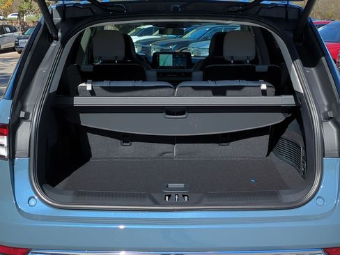 New 2026 Lincoln Aviator Reserve image 24