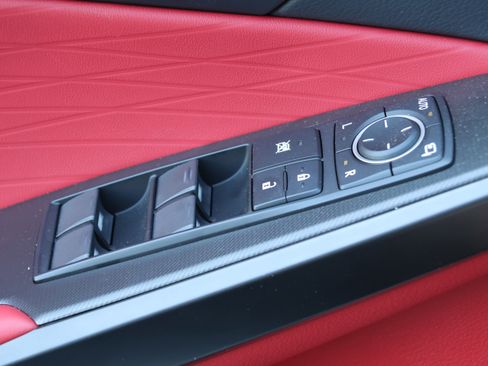 Used 2025 Lexus IS 350 F Sport RWD image 14