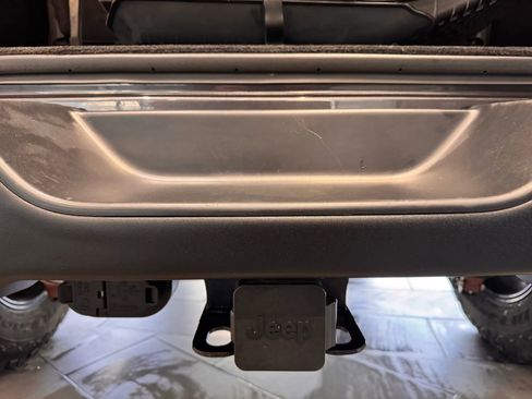 Used 2018 Jeep Wrangler Rubicon image 38