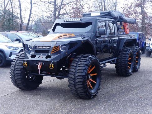 Used 2020 Jeep Gladiator Sport w/ Quick Order Package 24S image 3