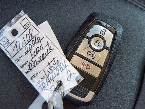 New 2026 Ford Maverick Lariat w/ Black Appearance Package image 21