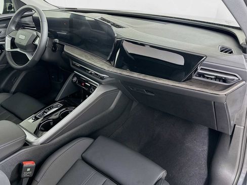 New 2025 Audi Q5 Premium Plus image 28