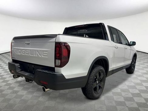New 2026 Honda Ridgeline Black Edition image 5