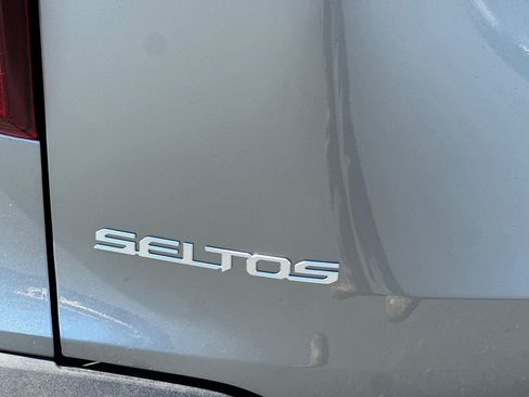 New 2026 Kia Seltos LX image 26
