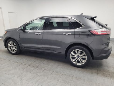 Used 2020 Ford Edge Titanium w/ Equipment Group 301A FWD image 3