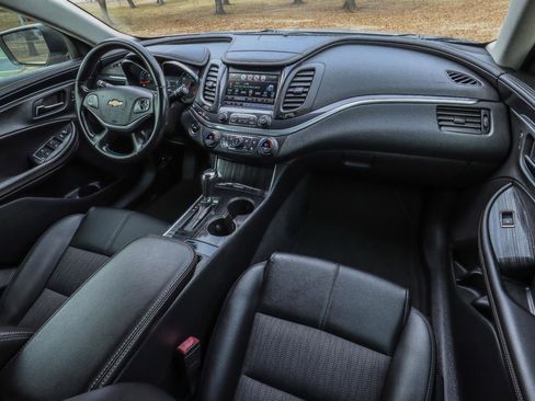 Used 2019 Chevrolet Impala LT image 28