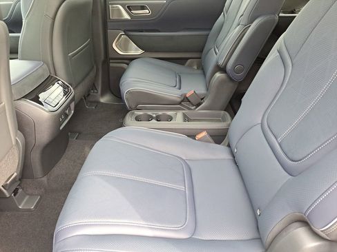 Used 2026 INFINITI QX80 4WD w/ Sport Exterior Package image 15