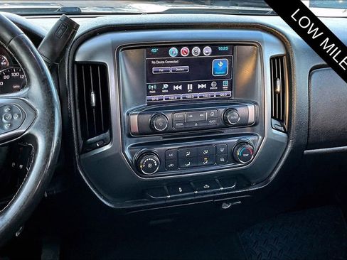 Used 2017 Chevrolet Silverado 2500 LT image 10