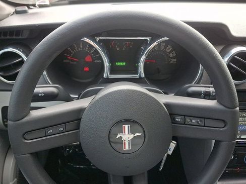 Used 2007 Ford Mustang GT Premium RWD image 18