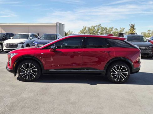 Used 2025 Cadillac Optiq Sport 1 image 3