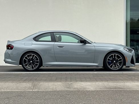 Used 2025 BMW M240i Coupe RWD image 2