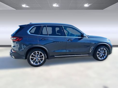 Certified 2022 BMW X5 xDrive45e w/ Executive Package image 7