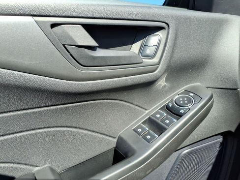 Used 2024 Ford Escape Active AWD/4WD image 12