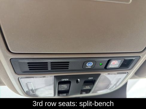 Used 2019 Honda Pilot Touring image 24