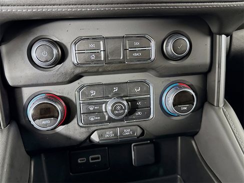 Used 2024 Chevrolet Suburban LS w/ Driver Alert Package image 20