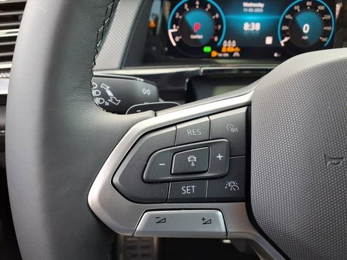 New 2026 Volkswagen Atlas Cross Sport SEL Premium R-Line image 16