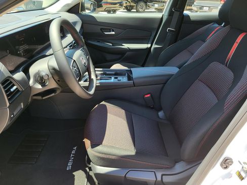 New 2026 Nissan Sentra SR FWD image 17