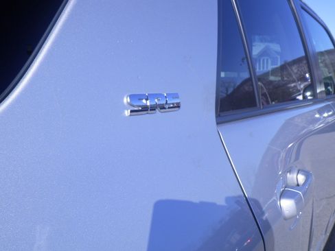 Used 2017 Toyota 4Runner SR5 image 9