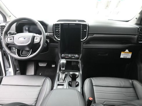 New 2025 Ford Ranger Lariat image 16