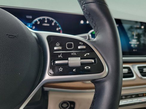 Used 2022 Mercedes-Benz GLE 350 4MATIC image 23