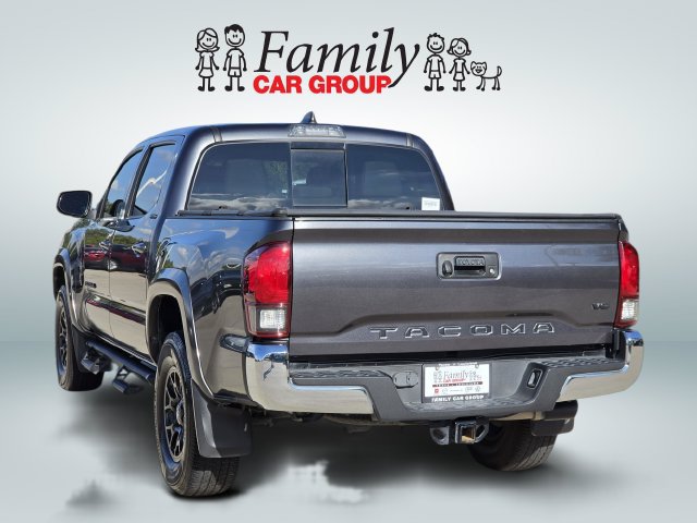 Used 2022 Toyota Tacoma SR5 RWD image 3